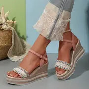 Melanie - Elegante Plateausandalen für Frauen mit perlenbesetztem Knöchelriemen