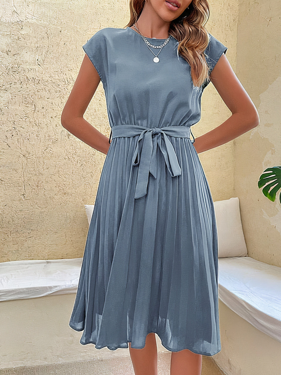 Laurell | Hochzeitsgast Kleid Plissee | Midi