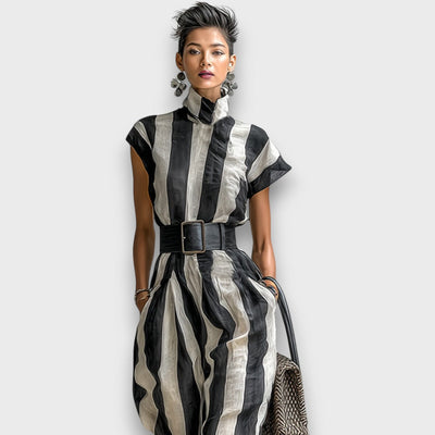 Liriane – Gestreiftes Maxikleid aus Chiffon