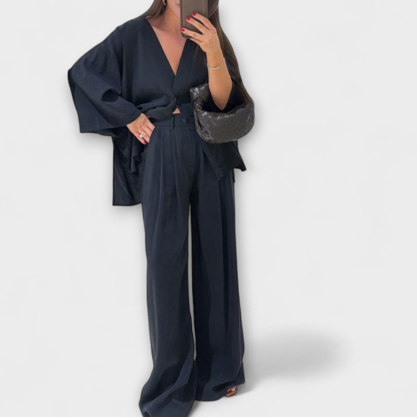 Jacqueline - Lässiges V-Ausschnitt Oberteil mit passender Hose