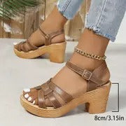 Janine - Damenmode Sandalen mit klobigem Absatz