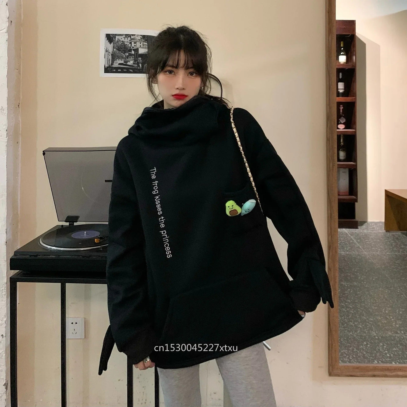 Dafne® | Kapuzenpullover mit Froschmotiv für Damen