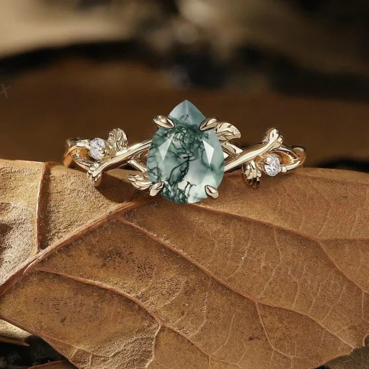 Grüner Stein Tropfen Ring