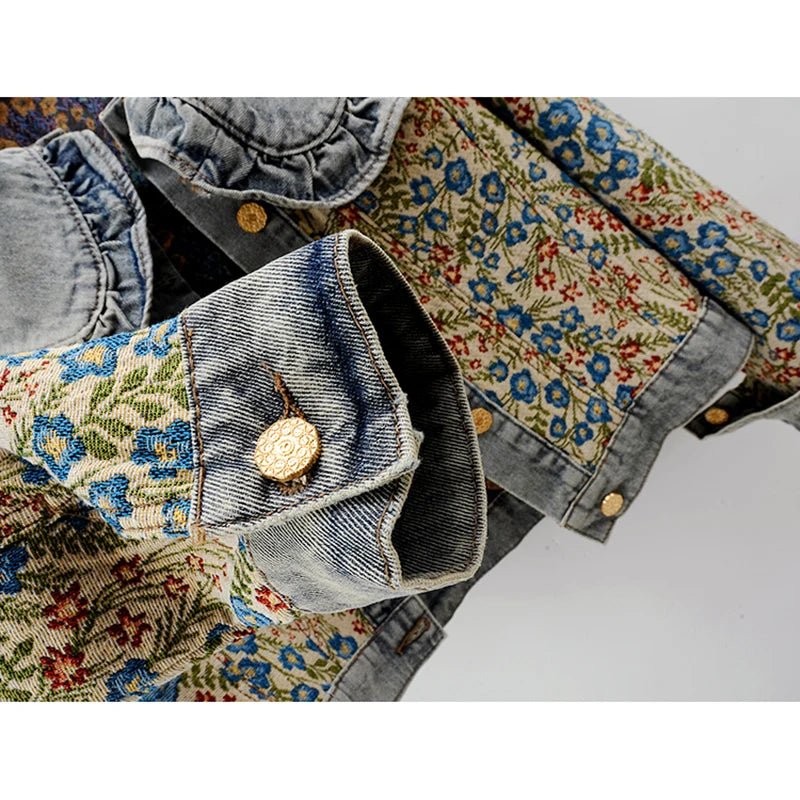 Ana María® | Stilvolle Herbst-Jeansjacke mit Jacquard-Stickerei und Peter-Pan-Kragen für Damen