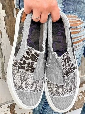 Arënya Espadrilles – Handwerkskunst trifft Sommerflair