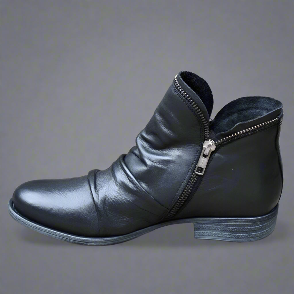 Sighild | Elegante Lederstiefel mit Reißverschluss