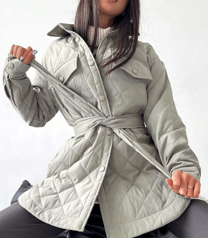 Carol | Klassisches und elegantes Winterkleidungsstück