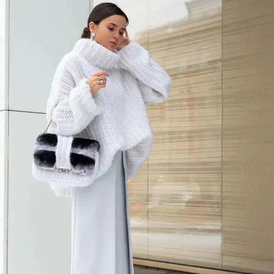 April | Entspannter und zeitloser Winterpullover
