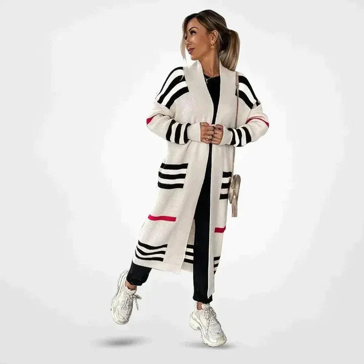 Amina | Mühelose und trendige Winter-Strickjacke