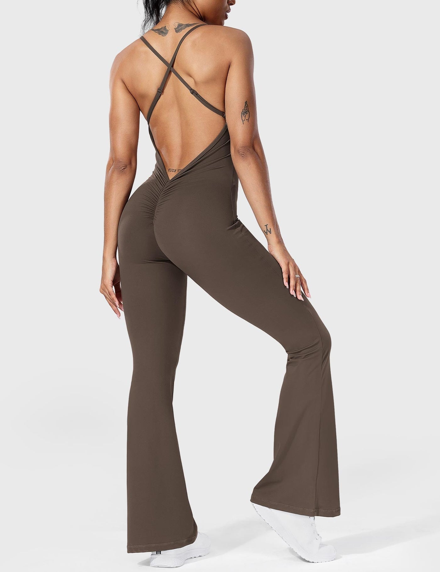 Serafina | Backless Flare Jumpsuit mit verstellbaren Trägern